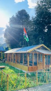 Moonlight Cafe & Huts - 6