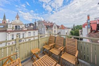 Deco with terrace by OneApartments - 8