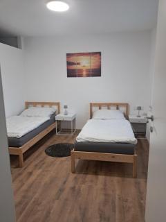 Self Check-in Apartment DLT - Free Parking - 1