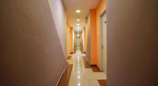 OYO 1043 Get Inn Hotel Sendayan - 1
