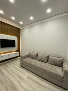 Everest - 4