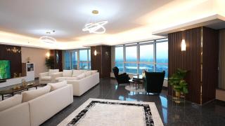 Luxury Nile View Apartment in Hilton Maadi Tower - 6