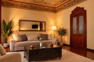 YellowBoot Bucharest Boutique Apartments Old Town - 8
