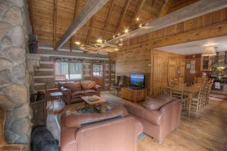 River Rock Retreat home - 8