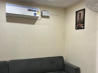 Cozy 1-Bedroom Apartment in Zirakpur with City View - 8