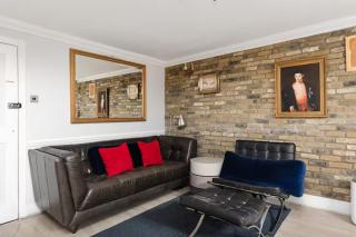 New! Stylish 2BR Flat near Brockwell Park - 0