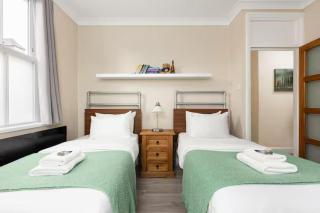 New! Stylish 2BR Flat near Brockwell Park - 2