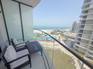 Prime Sea View 1BR on High floor - Bay Residences tower - 0