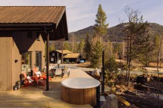 Villa Fossen with sauna and jacuzzi - 8