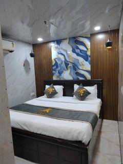 Hotel Solaris Retreat Malviya Nagar by The Arrow - 5