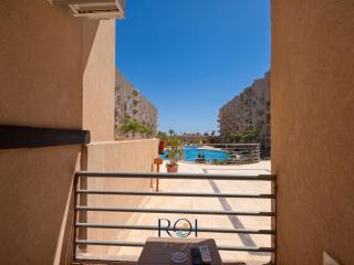 Pool View Studio at Princess Residency, El Mamsha - 4