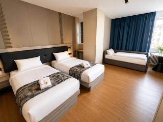 Mooncity Hotel & Boardinghouse - 5