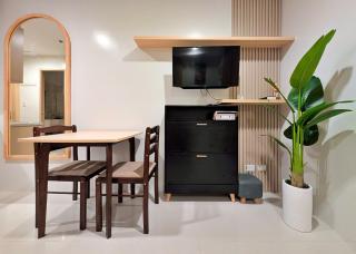 Peaceful Minimalist Retreat in Bamboo Bay - 2