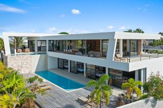 Villa Riva with two swimming pools - 0