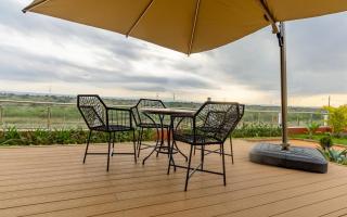 Nairobi SkylineSuite Near Airport, Park view, Pool - 8