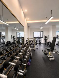 Nairobi SkylineSuite Near Airport, Park view, Pool - 1