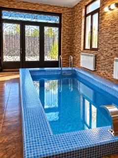 Green villa panorama heated inside pool and sauna - 8