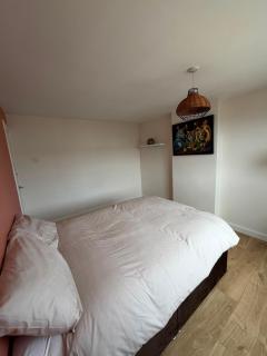 Formby Beach-Golf- Train & Village- Sleeps 6 - 2