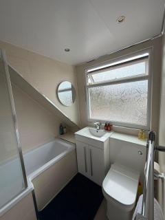 Formby Beach-Golf- Train & Village- Sleeps 6 - 1