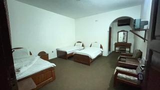 Larosh Hotel Kalam Valley - 1