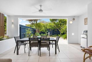 Peregian on the Beach Apt 1 - 4