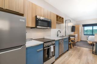 XStay Suites Mansfield - 2