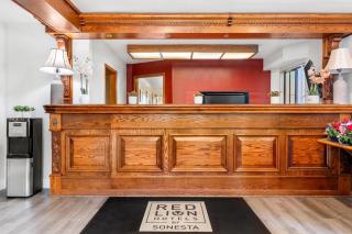 Red Lion Inn & Suites Lemoore - 6