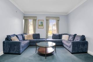 Peel Manor House - 3