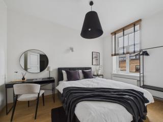 1BR Riga City Centre apartment, with bath & desk - Riga - 0