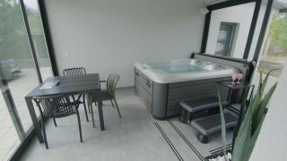 Danka Pool House - 2