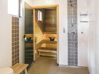 Holiday Home Yläneuvola lanssi by Interhome - 2