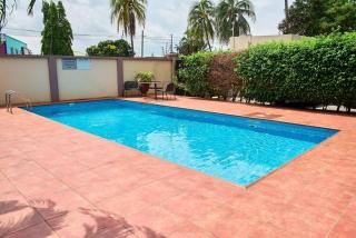 Spacious 3-Bedroom Stay Near Kotoka Airport - 7