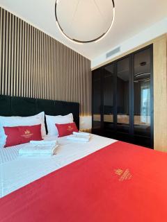 Luxury Glam Apartments near Clinics and MetroStation - parking - 5