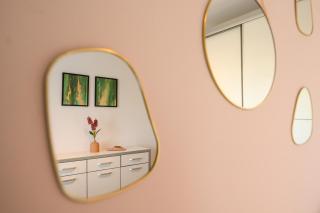 Charming 1BR Haven with a Balcony in Northern District - 3