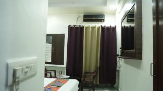 Hotel Pavithraa Edition - 6