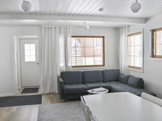 Holiday Home Alppikylä 4b paritalo by Interhome - 5