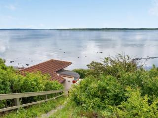 Holiday Home Grumme - 30m to the fjord by Interhome - 5