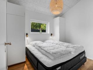 Holiday Home Assa - 500m from the sea by Interhome - 3