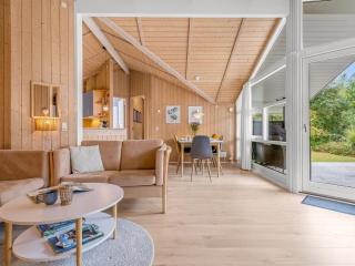 Holiday Home Vilmar - 250m from the sea by Interhome - 5