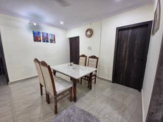 Ground Floor 2BHK, AC, Full Kitchen, Wi-Fi and Washing Machine - 4