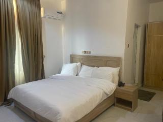 Asake Hotel & Suites - 3