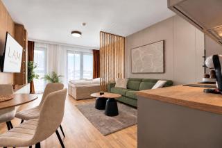 LAM Oak AC - Balcony - 2