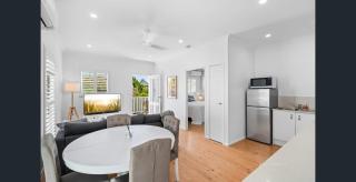 Winders Beach House - 2