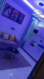 Jaycee 1 bedroom luxury - 3