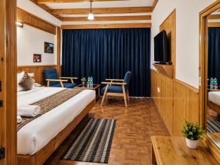 Hotel Gods Valley Inn - Mountain View, Balcony, Terrace & Parking - 4
