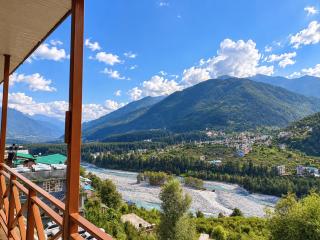 Hotel Gods Valley Inn - Mountain View, Balcony, Terrace & Parking - 6