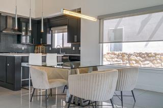 8 Mi to the Franklins: Modern Home w/ Mtn Views! - 5