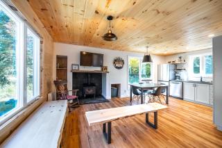 Le Chalet du Refuge avec quai à la rivière - 8