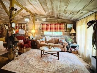 Uncle Toms Cabin - 6