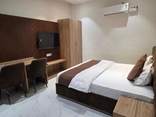 Hotel G6 GRAND - 4